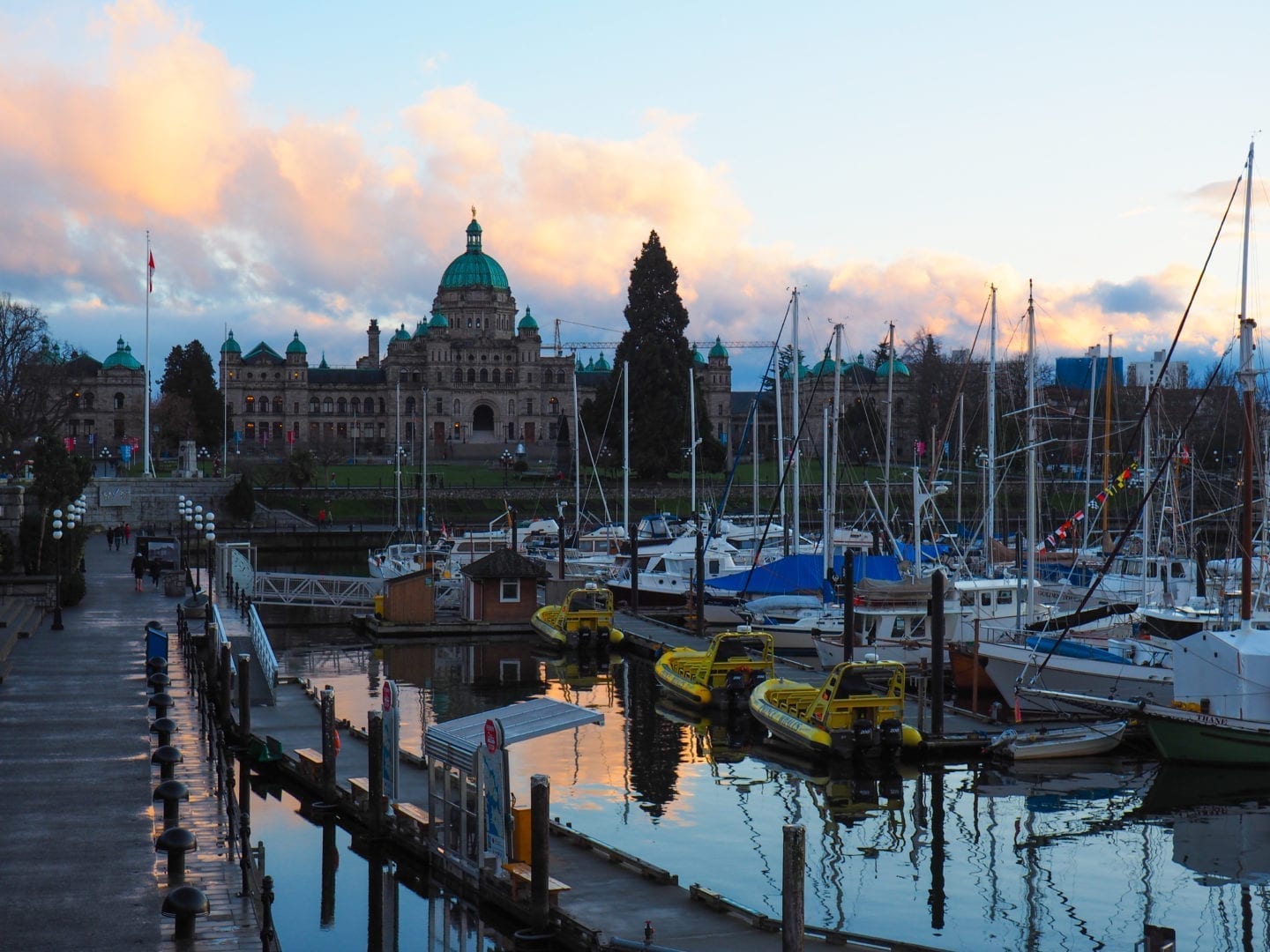 3 Days In Victoria B.C. | Top Things To Do, See & Eat | Go Live Explore