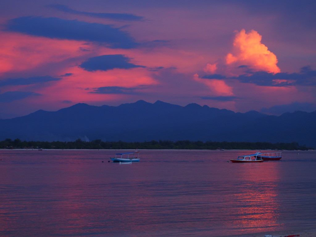 Sunset over Lombok 