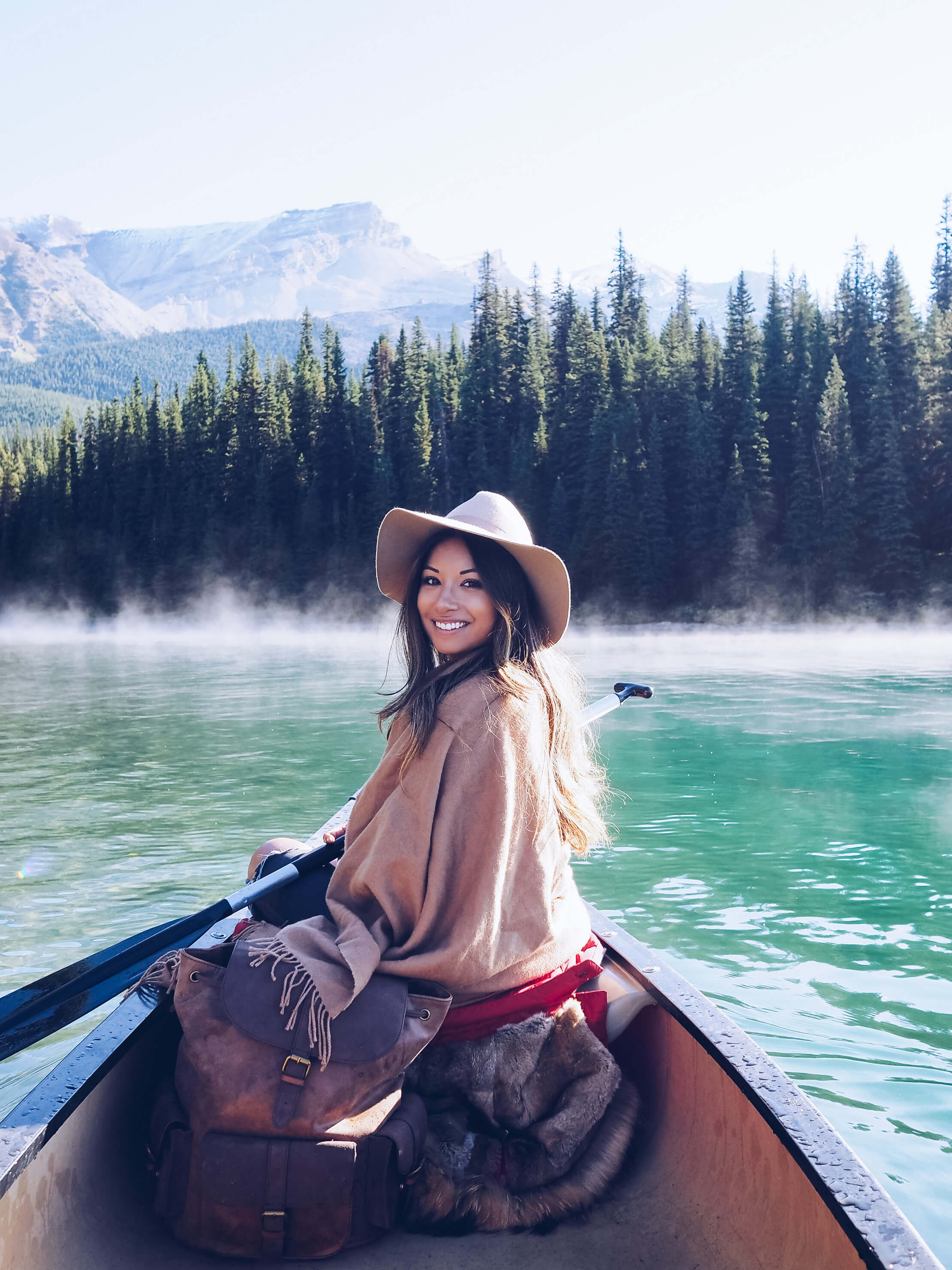 Maligne Lake Caneoing